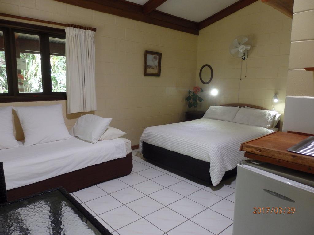 Daintree Deep Forest Lodge Кейп-Трибьюлейшн Экстерьер фото