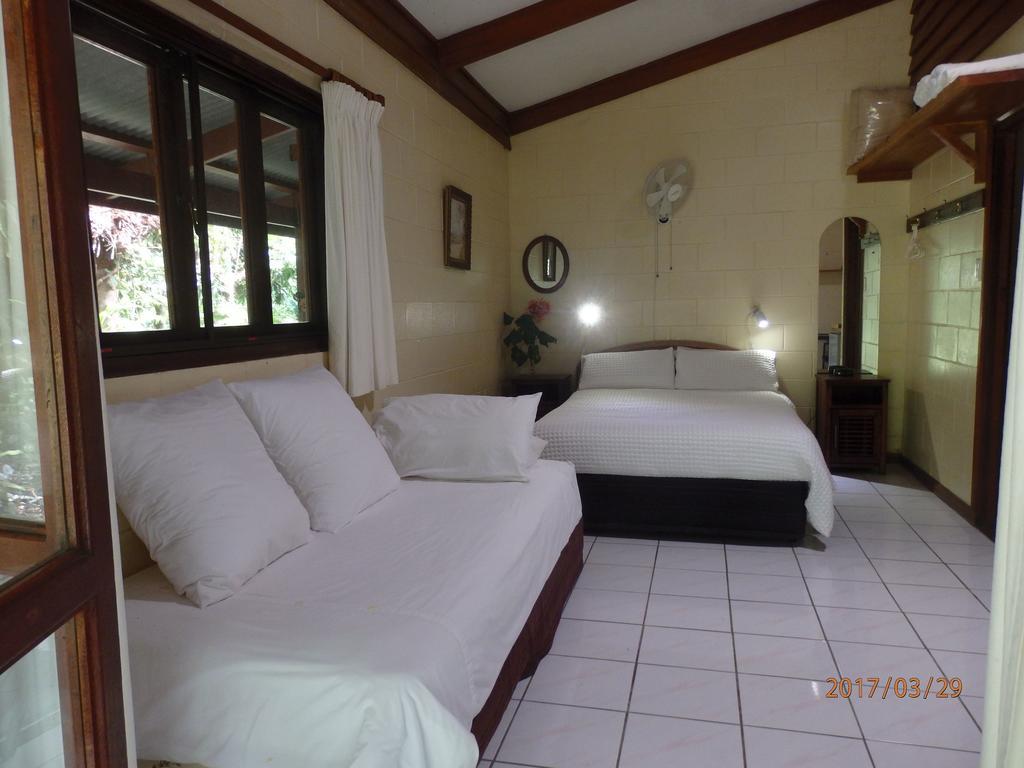 Daintree Deep Forest Lodge Кейп-Трибьюлейшн Экстерьер фото